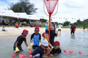 全国でも珍しい「水上運動会」